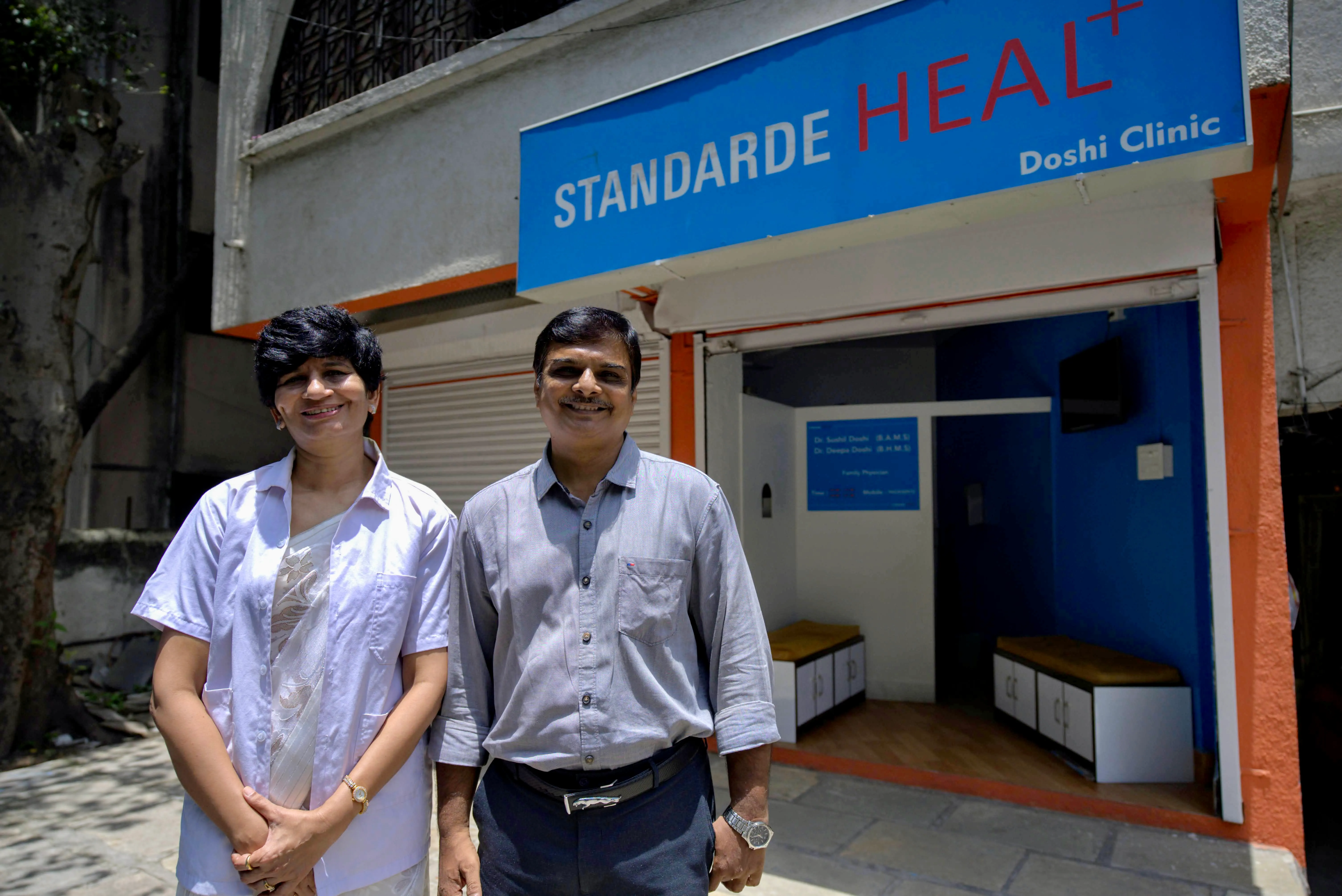 Mr & Mrs Doshi, Doctors, STANDARDE HEAL
